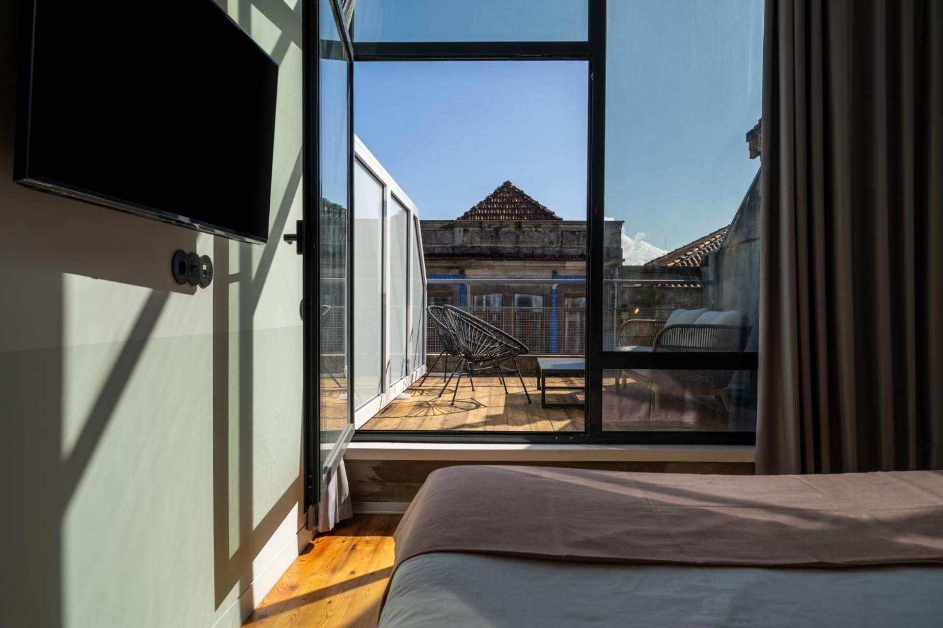 Limehome Porto Rua Da Conceicao Esterno foto